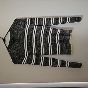 Banana Republic Factory sweater, striped, new, Medium